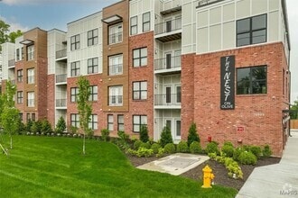 Building Photo - 10809 Olive Blvd