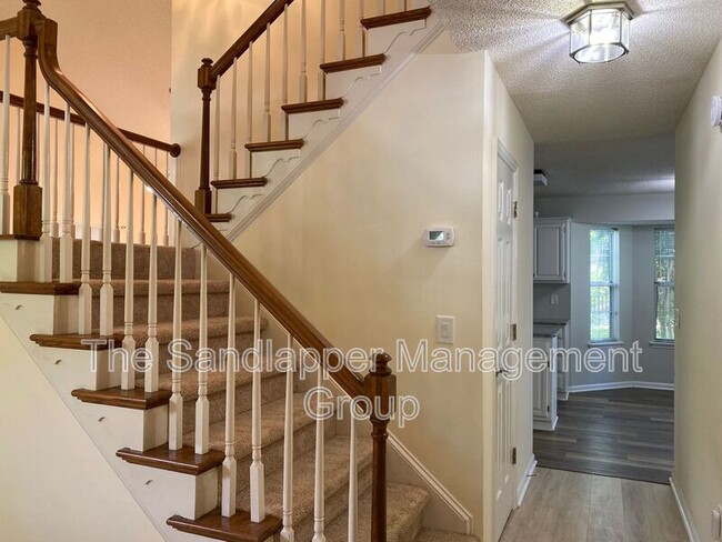 Building Photo - 1287 Horseshoe Bend