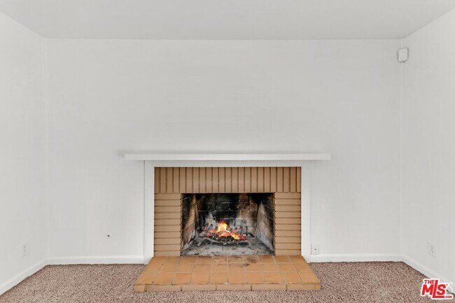 Building Photo - 4109 Skye Dr