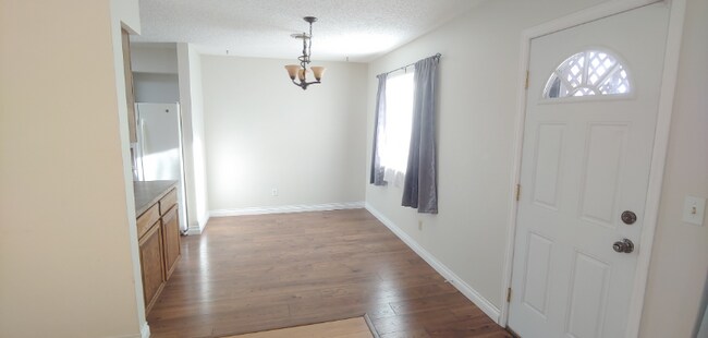 Foto del edificio - 6540 Delmonico Dr