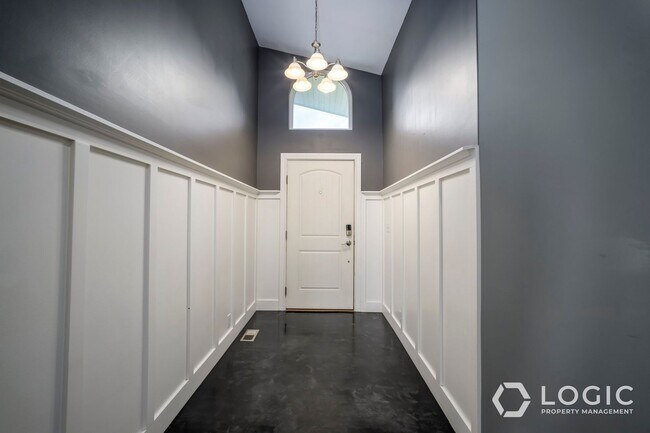 Building Photo - 9385 Tortellini Dr