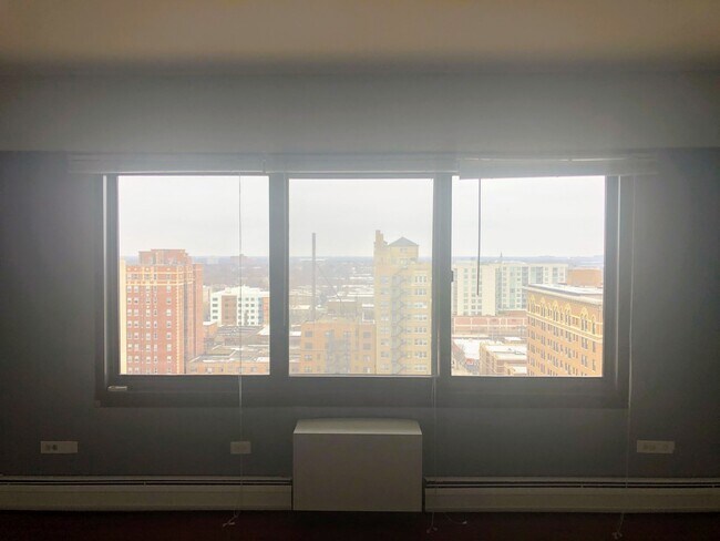 Foto del edificio - 6166 N Sheridan Rd