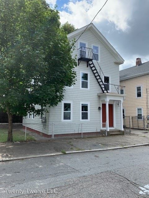 Building Photo - 144 Early St