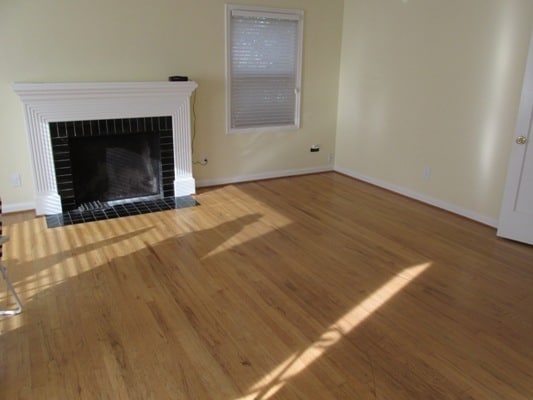 Building Photo - Close in PDX!  2 Br home +Attic-Bonus room...