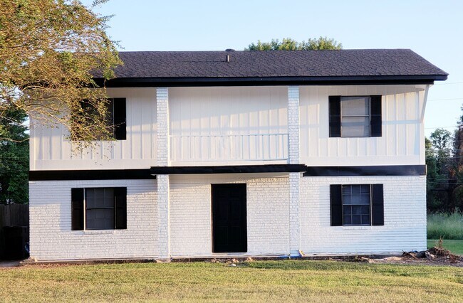 Building Photo - 407 Willett Place Blvd