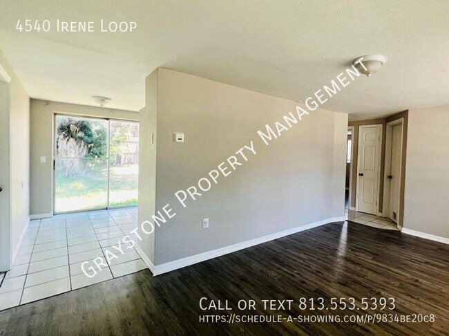 Foto del edificio - 4540 Irene Loop