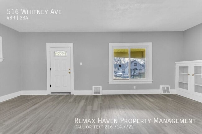 Building Photo - 516 Whitney Ave