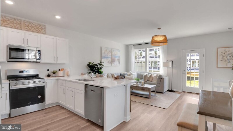 Foto principal - 19 Whaler Dr