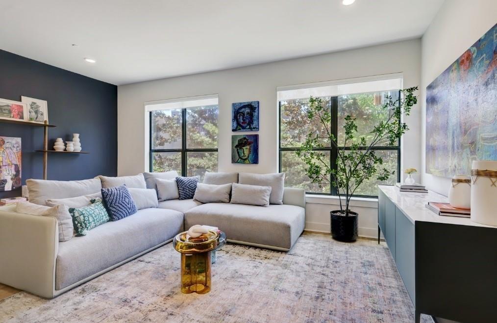 Foto principal - 2221 W Dallas St