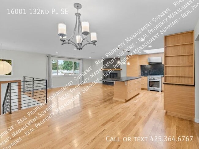 Foto del edificio - 16001 132nd Pl SE