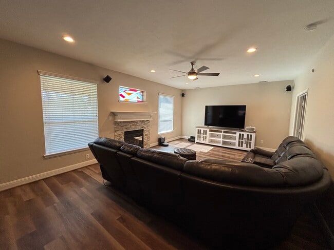 Living Room - 3505 Cedar Prairie Dr
