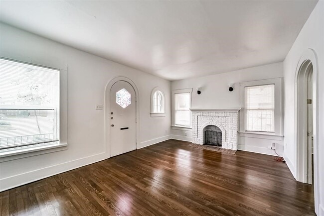 Foto del edificio - 2235 Welch St