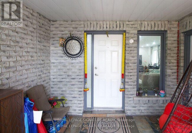 Photo du bâtiment - 5125 Salishan Cir