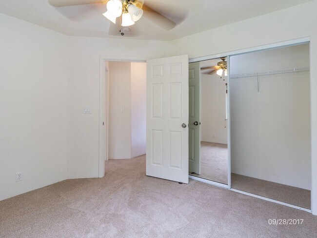 Building Photo - RARELY AVAILABLE 4 BR & 2.5BA in MILILANI ...