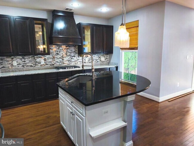 Building Photo - 42274 Winter Haven Dr