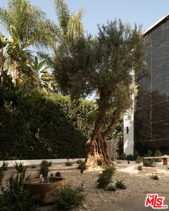 Foto del edificio - 1024 N Orlando Ave