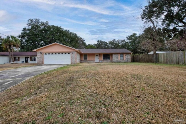 Building Photo - 5850 Princeton Dr