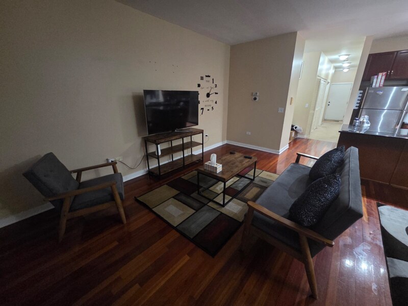 Foto del edificio - 4114 S Drexel Blvd