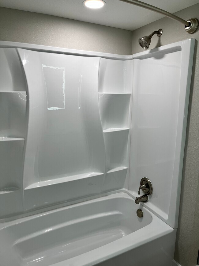 Foto del edificio - 1402 S Broadway Ave