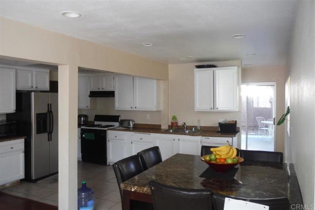Foto del edificio - 1679 Rocky Point Ct