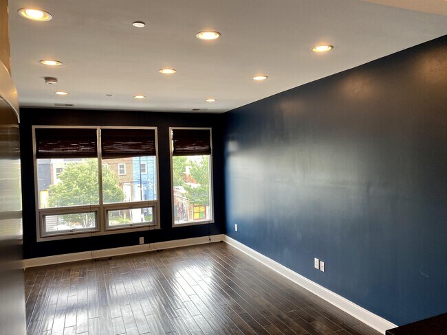 Building Photo - 1815 Benning Rd NE