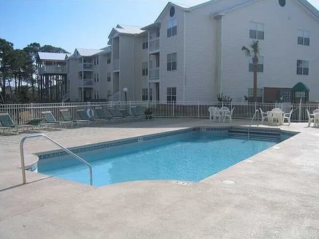 Building Photo - Indian Lake Unit 195