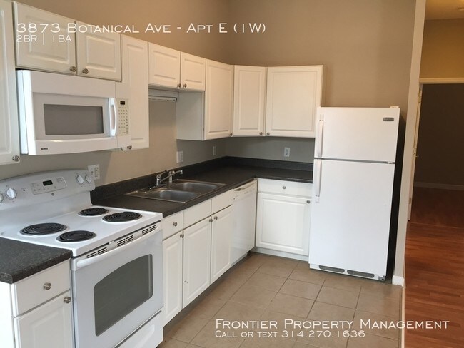 Building Photo - 3873 Botanical Ave