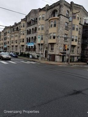 Building Photo - 210 S Melville St