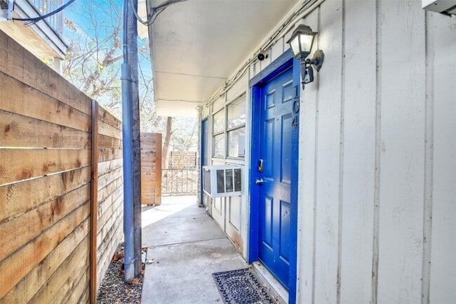 Foto del edificio - 4501 Speedway