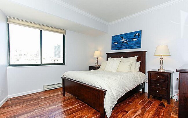 Foto del edificio - 1 Daniel Burnham Ct