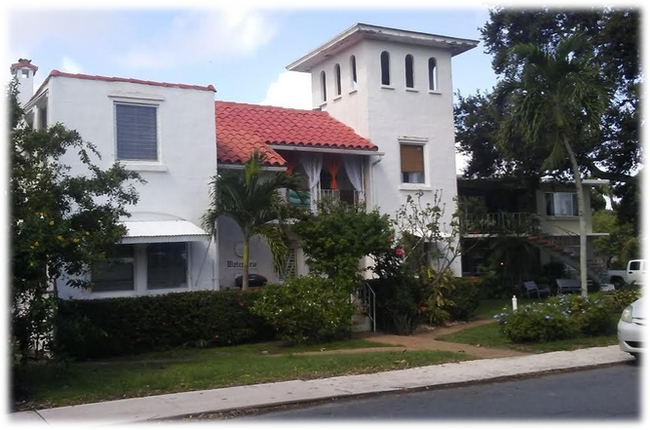 Building Photo - 407 S Lakeside Dr