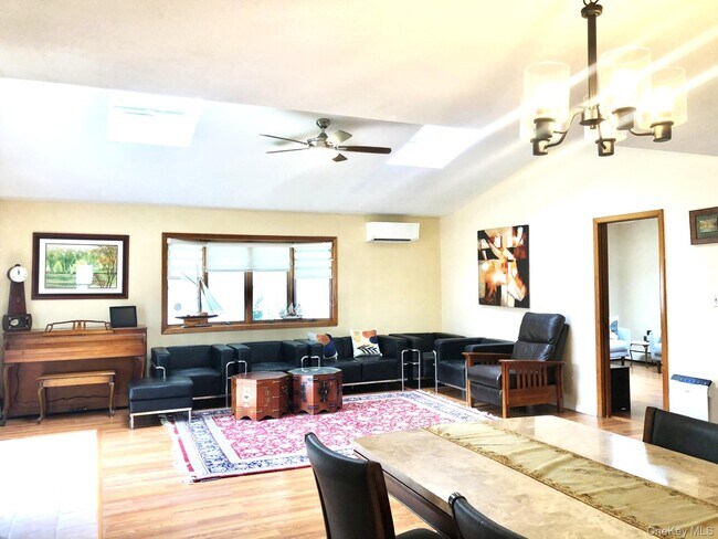 Foto del edificio - 7 7th St