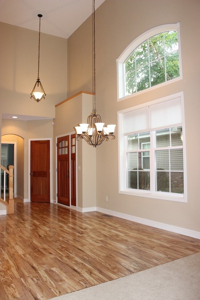 Building Photo - 10712 Toledo Ln