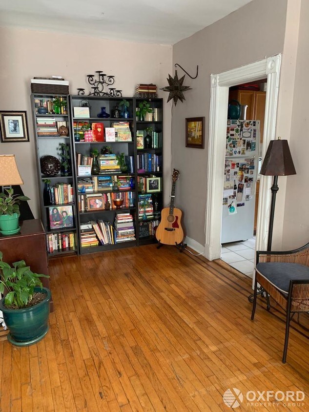 Primary Photo - 154 7th Avenue