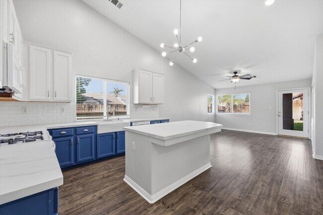Foto del edificio - 9502 Orchard Grass Ct