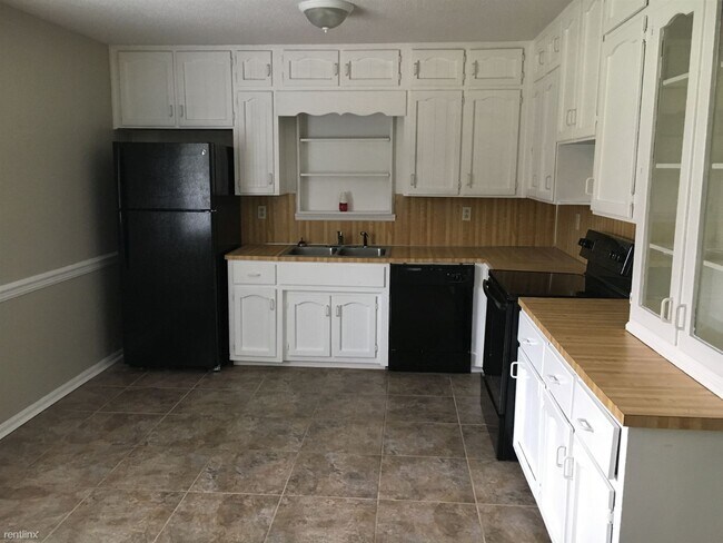 Building Photo - 4 br, 3 bath House - 1759 Sonia Dr