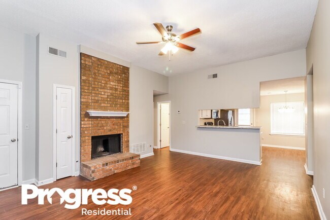 Foto del edificio - 6781 College Park Cove