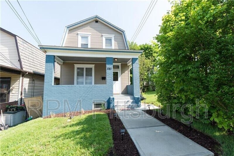 Primary Photo - 561 North Ave