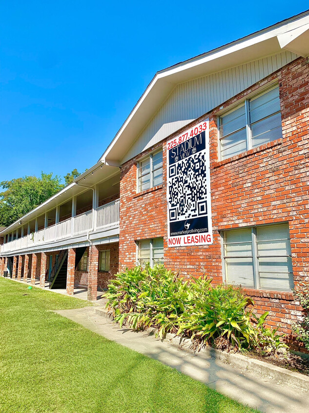 Foto principal - Stadium View Apartments