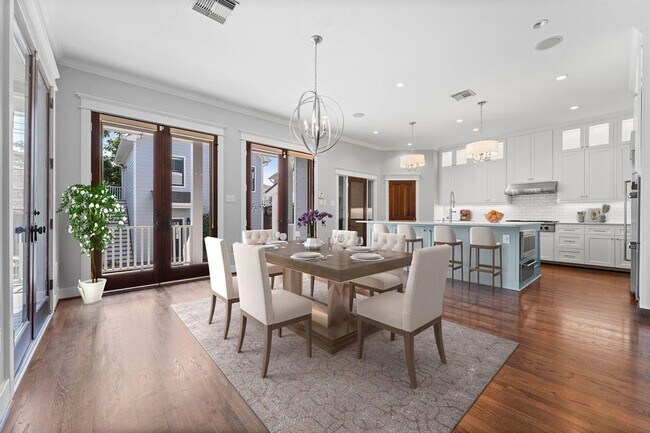 Building Photo - 1408 Waverly St