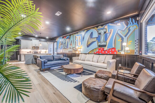 Foto del edificio - 2283 Young Ave