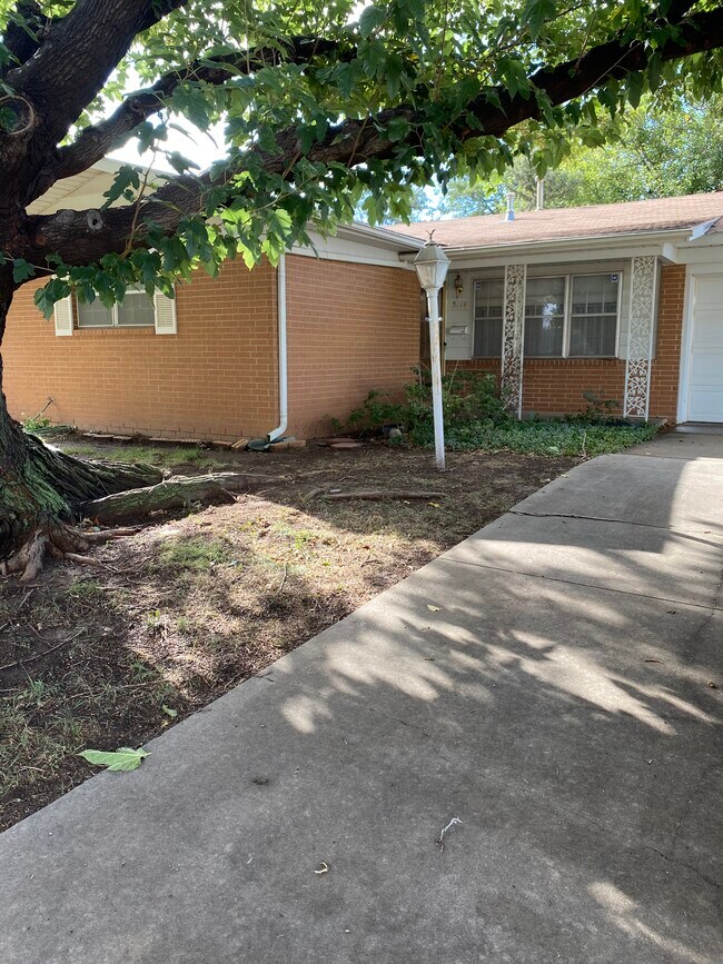 Building Photo - 5114 Susan Dr