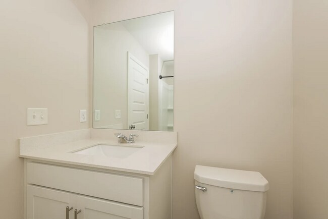 Foto del edificio - 1041 Legacy Ct