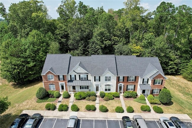 Building Photo - 444 Kingscote Ln