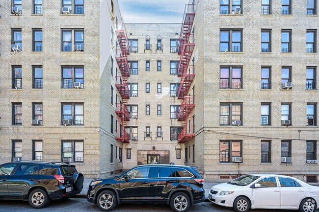 Building Photo - 86-22 Dongan Ave