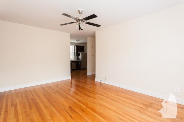 Building Photo - 2 bedroom in Chicago IL 60640