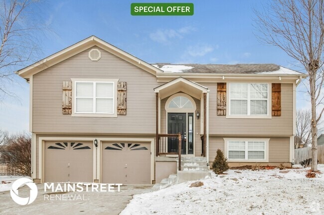 Building Photo - 1502 Willow Dr