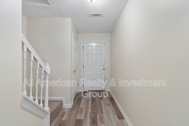 Foto del edificio - 416 Crooked Pine Trail