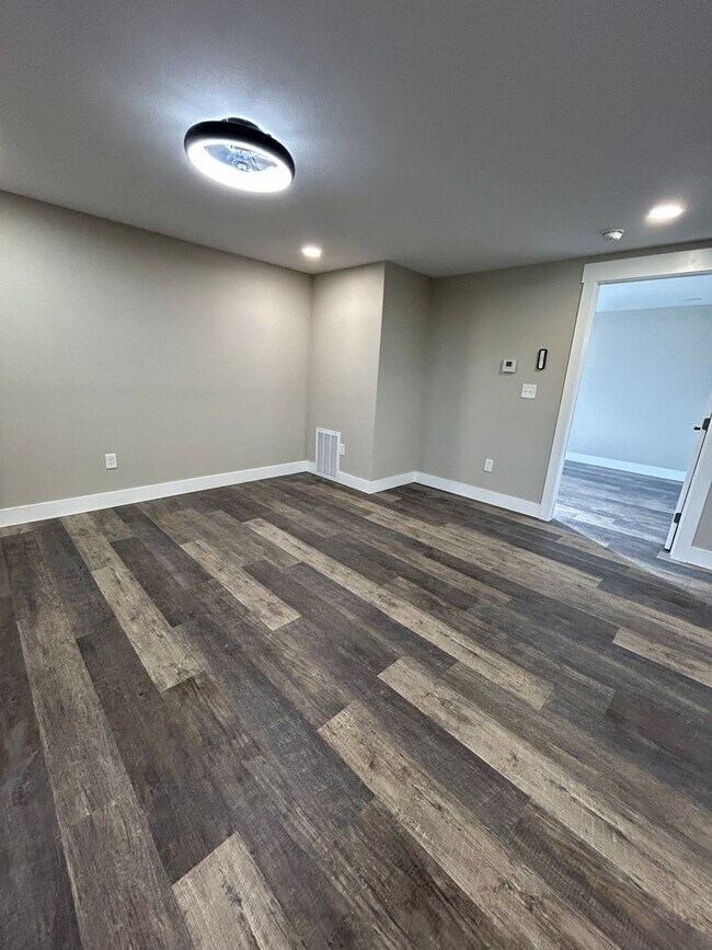 Foto del edificio - PRE LEASING!!! AVAILABLE JUNE 8TH! 1 Bedroom/1 Bathroom