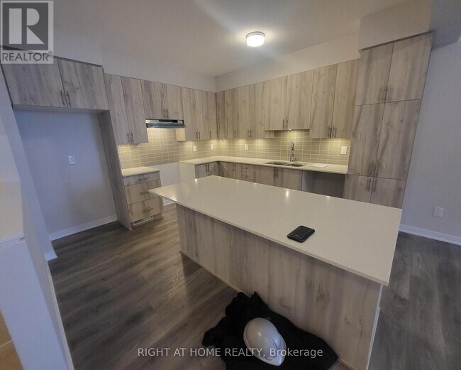 Building Photo - 221 Speckled Alder Row